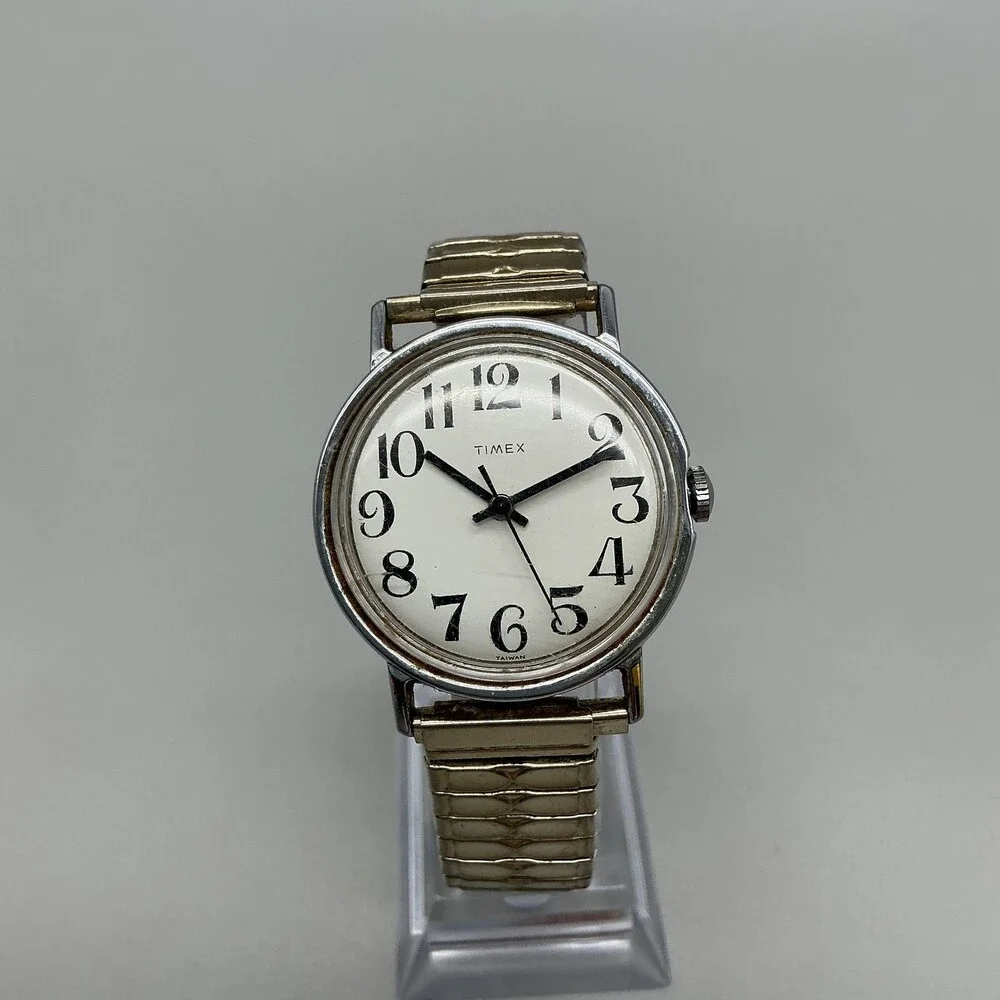 Vintage Timex Mens Watch 35mm White Dial Manual Wind Gold Expansion Bracelet